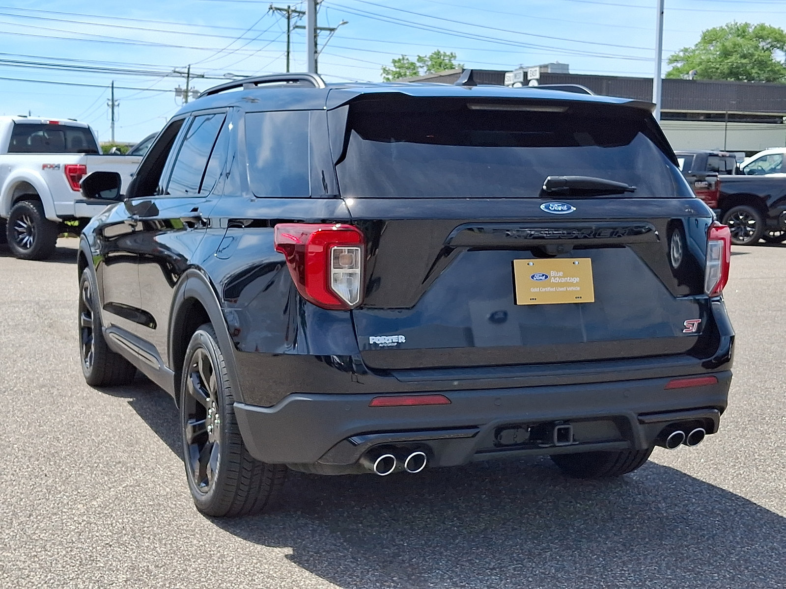 Certified 2023 Ford Explorer ST w/ Equipment Group 401A AWD/4WD image 8