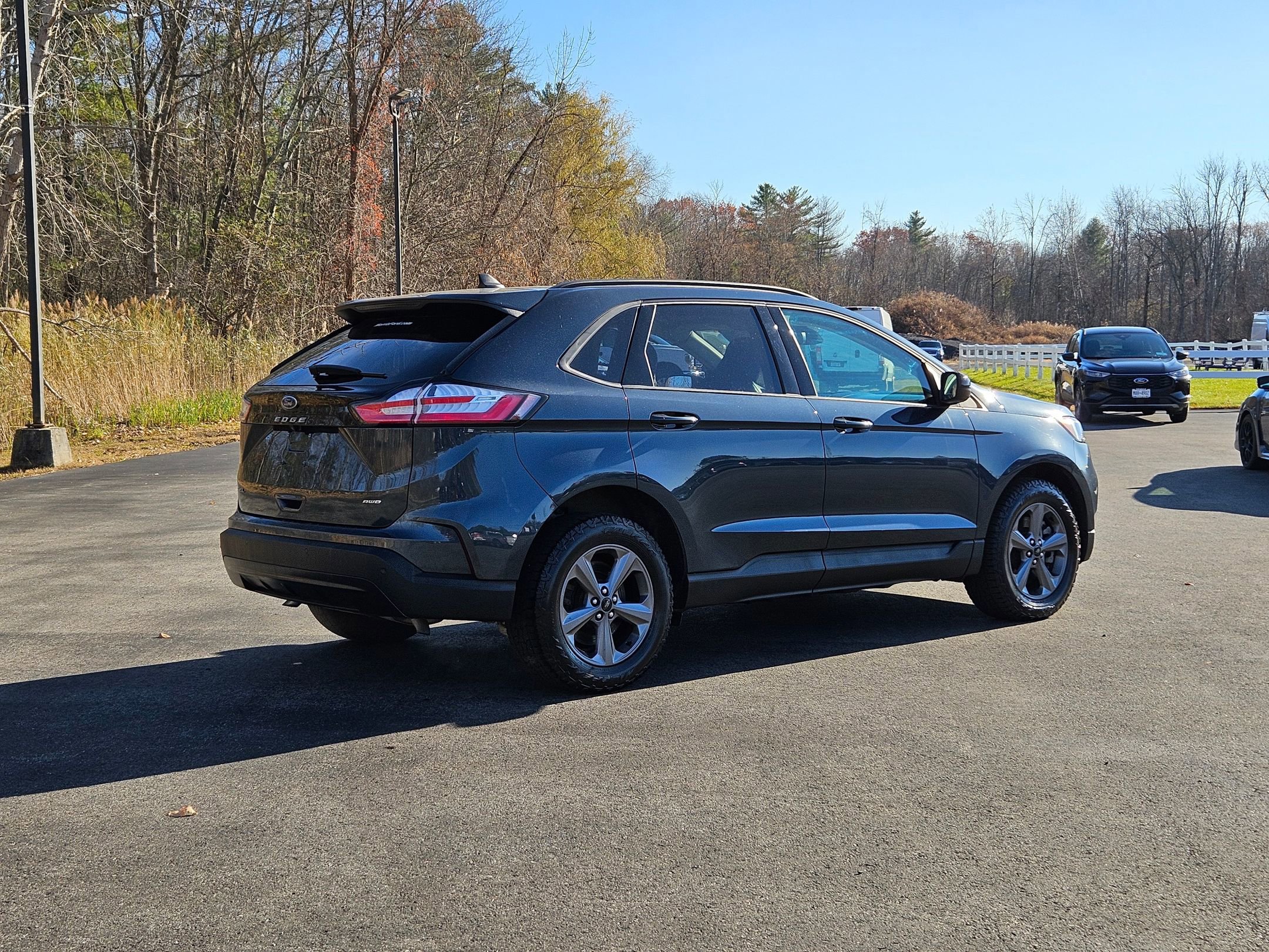 Certified 2023 Ford Edge SEL w/ Sport Appearance Package image 3
