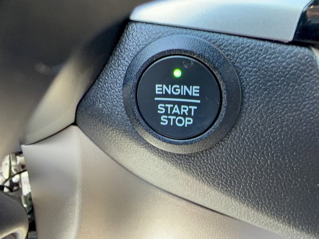 Certified 2022 Ford Escape SEL image 27