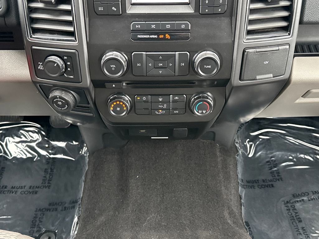 Certified 2018 Ford F150 XLT w/ Trailer Tow Package image 11