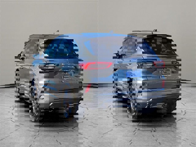 Certified 2025 Ford Escape ST-Line Elite w/ Premium Technology Package image 10