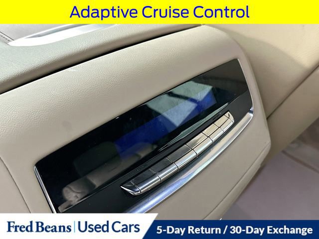 Used 2023 Cadillac Escalade Premium Luxury image 33