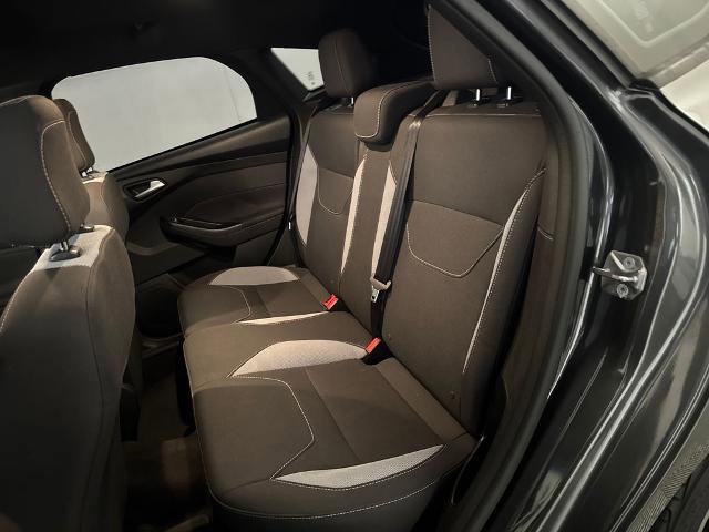 Certified 2018 Ford Focus ST FWD image 32