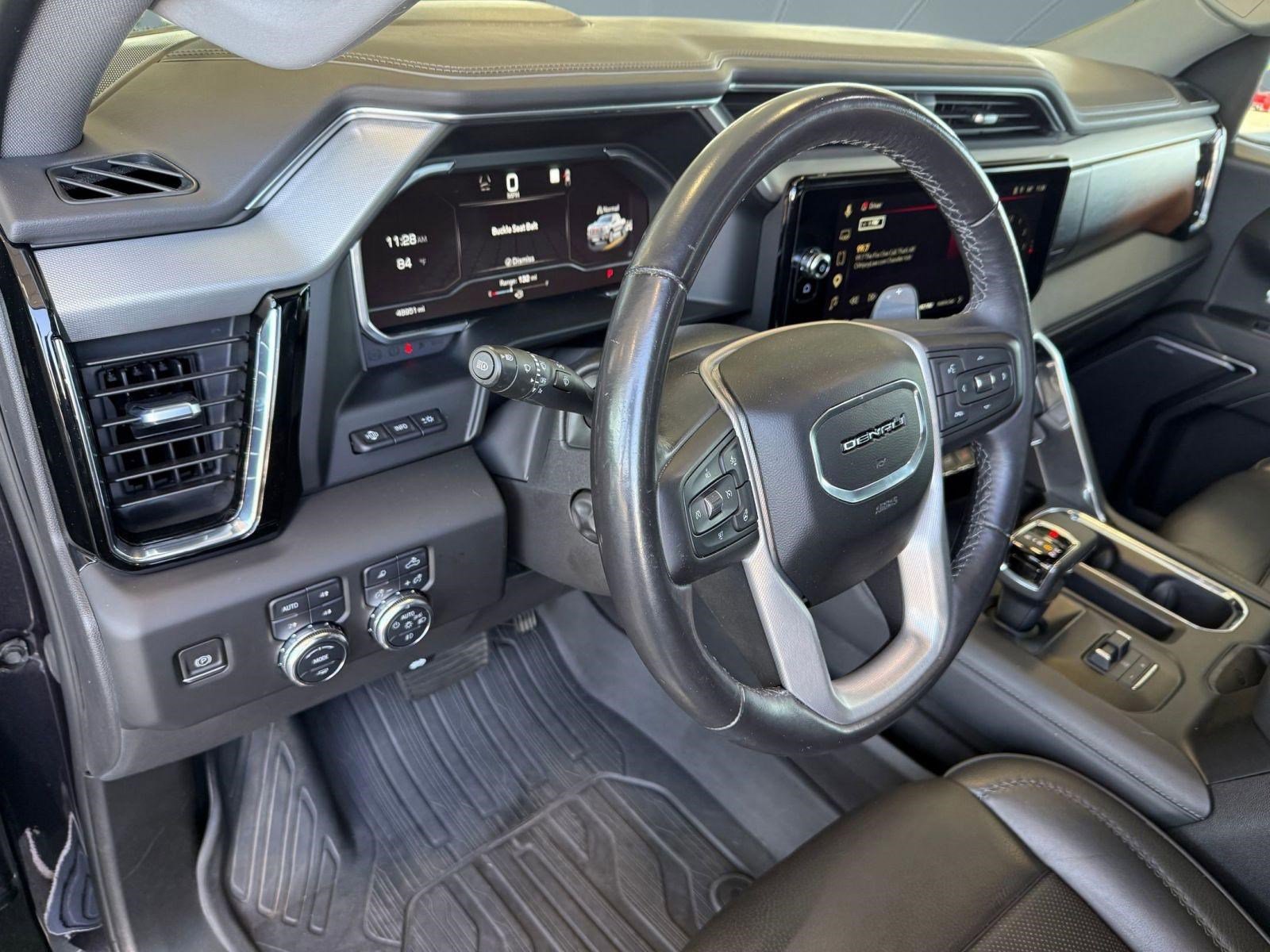 Used 2023 GMC Sierra 1500 Denali w/ Denali Reserve Package AWD/4WD image 4