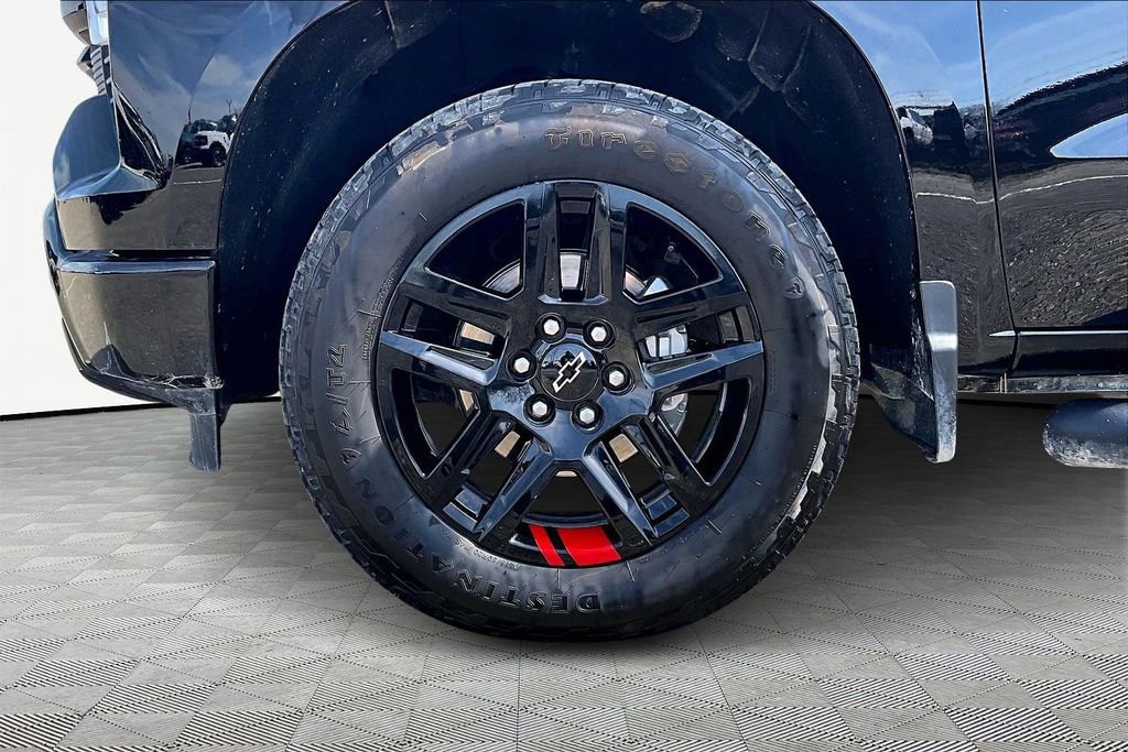 Used 2024 Chevrolet Silverado 1500 RST w/ Redline Edition image 11