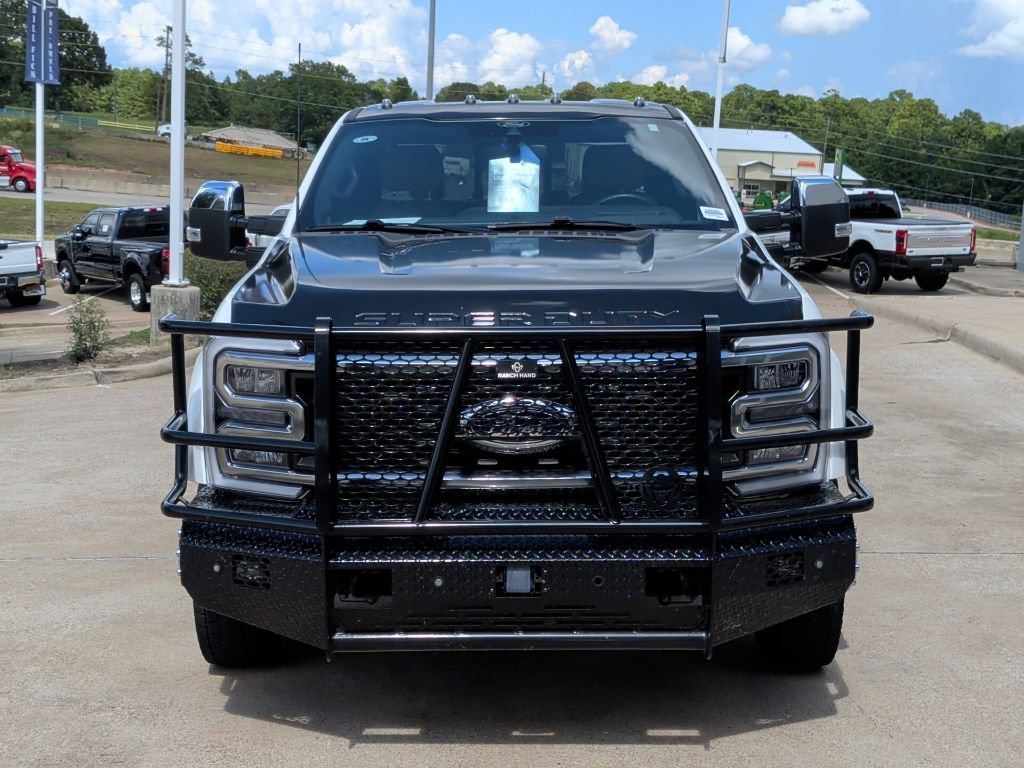 Certified 2025 Ford F450 Lariat w/ Lariat Ultimate Package AWD/4WD image 8