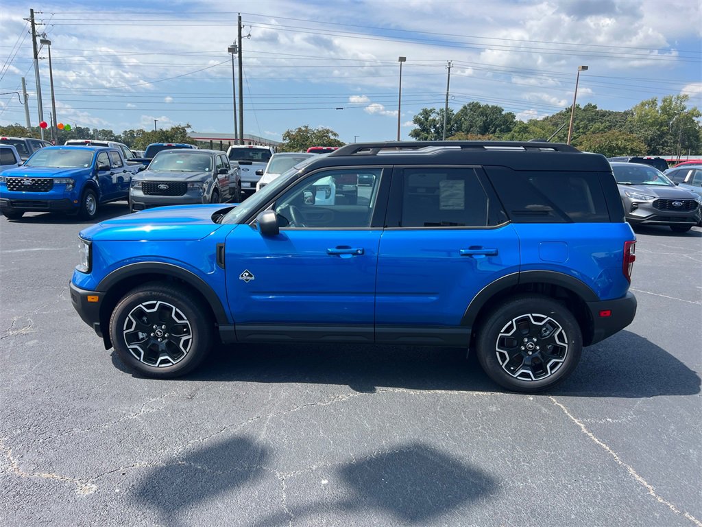 Certified 2025 Ford Bronco Sport Outer Banks image 4