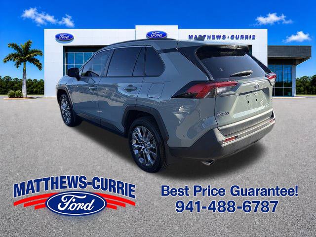 Used 2023 Toyota RAV4 XLE Premium FWD image 6