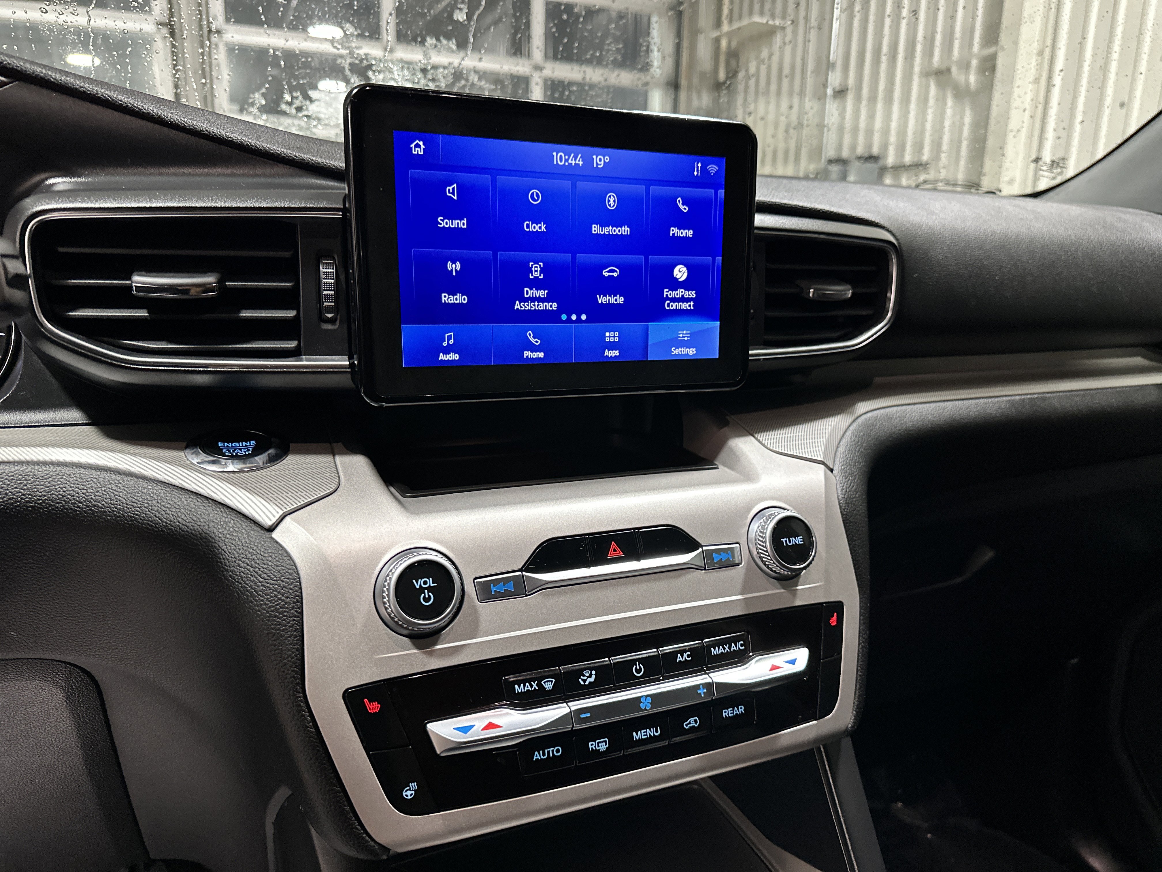 Certified 2023 Ford Explorer XLT w/ Equipment Group 202A image 19