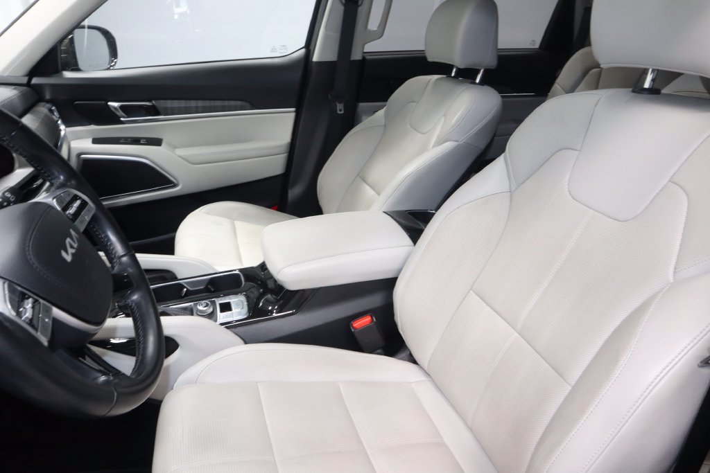 Used 2023 Kia Telluride SX FWD image 28