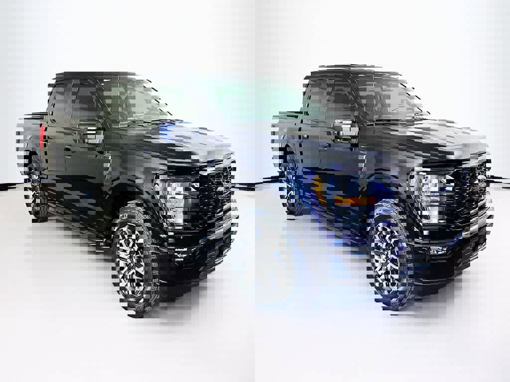 Certified 2023 Ford F150 XL w/ STX Appearance Package image 7