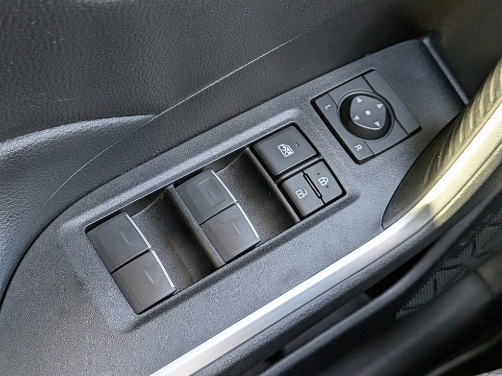 Used 2023 Toyota RAV4 XLE Premium image 25