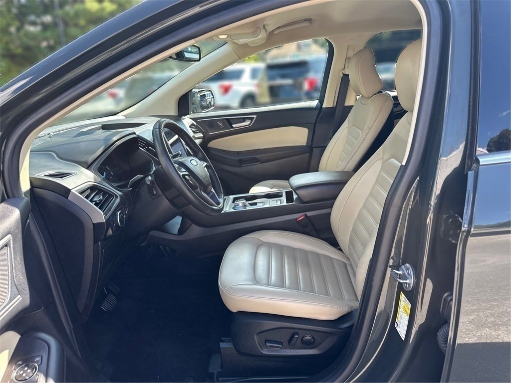 Certified 2022 Ford Edge SEL w/ Convenience Package image 10