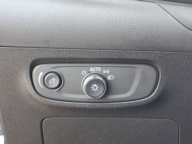 Used 2025 Buick Encore GX Preferred AWD/4WD image 14