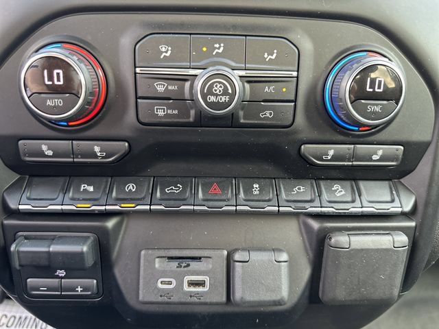 Used 2021 Chevrolet Silverado 1500 LT w/ Z71 Off-Road Package AWD/4WD image 37