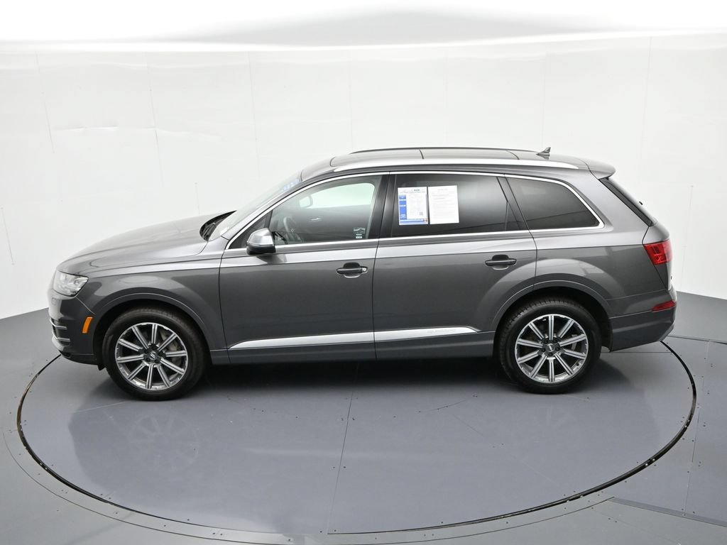 Used 2019 Audi Q7 3.0T Premium AWD/4WD image 18