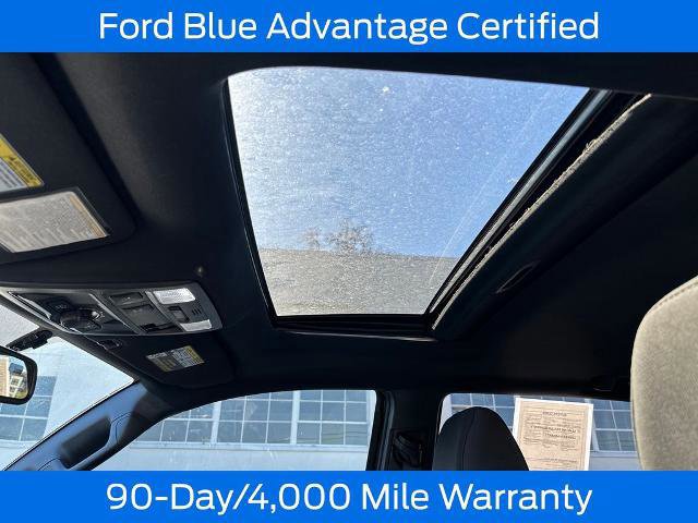 Used 2017 Toyota Tacoma TRD Off-Road w/ Premium & Technology Package image 14