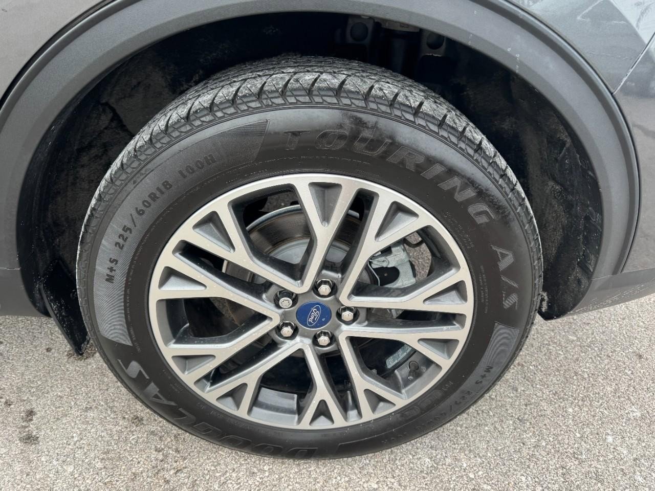 Certified 2020 Ford Escape SEL image 7