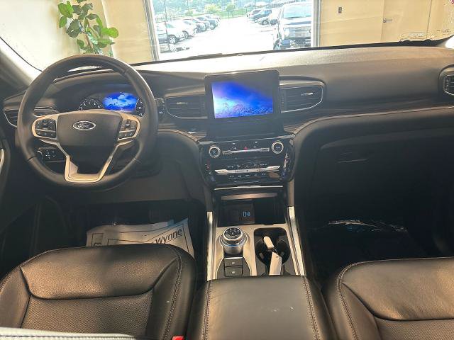 Certified 2022 Ford Explorer Limited AWD/4WD image 8