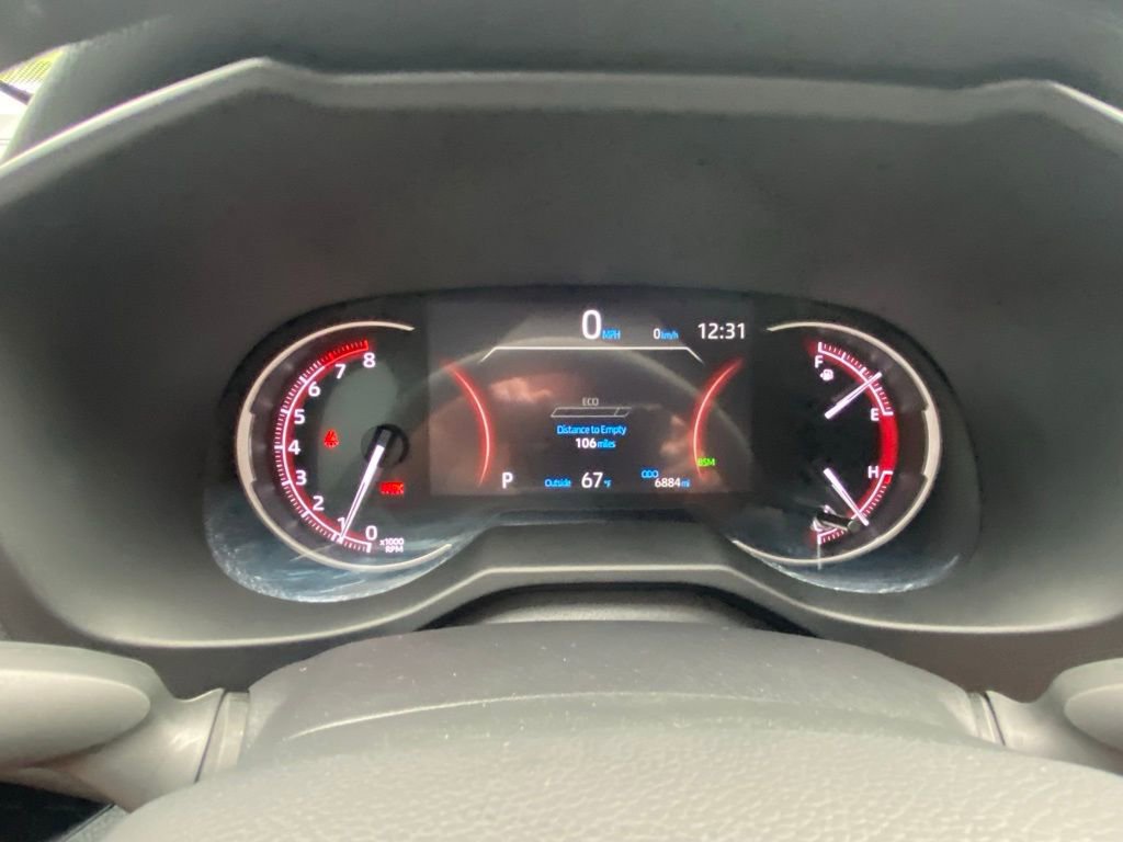 Used 2025 Toyota RAV4 XLE Premium FWD image 14