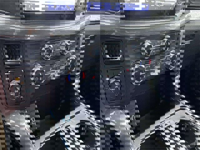 Certified 2022 Ford F150 XLT w/ Equipment Group 302A High image 28