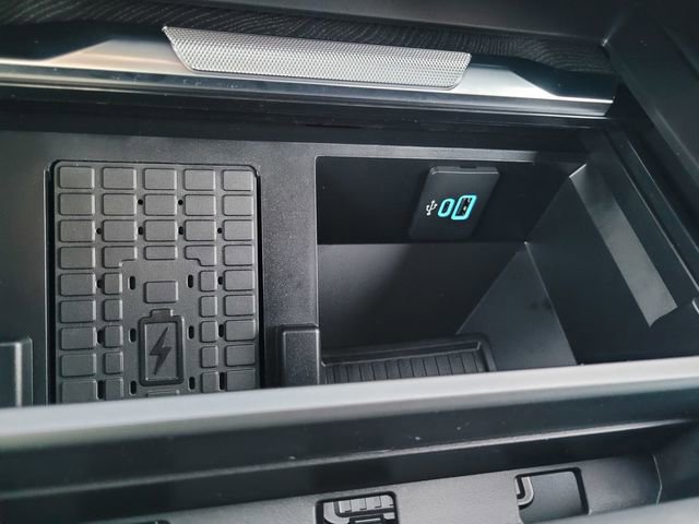 Certified 2024 Ford F250 Platinum image 24