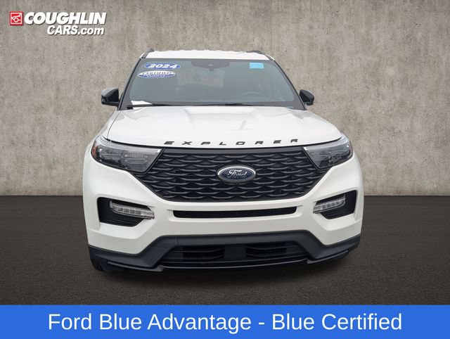 Certified 2024 Ford Explorer ST-Line w/ Class IV Trailer Tow Package AWD/4WD image 3