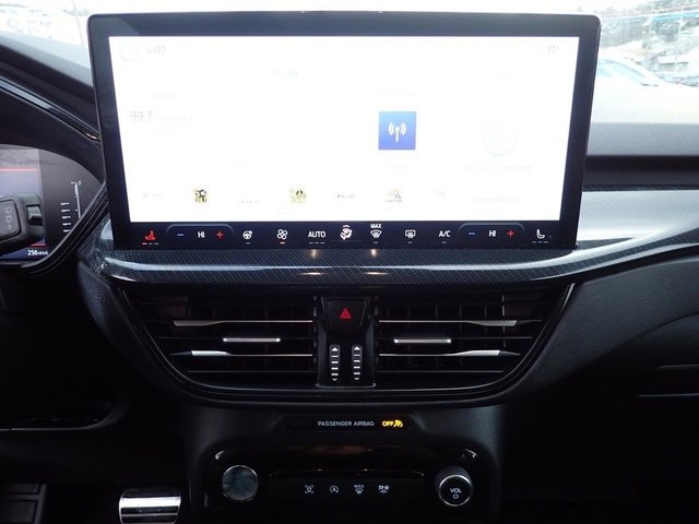 Certified 2024 Ford Escape ST-Line w/ Tech Pack #1 image 28