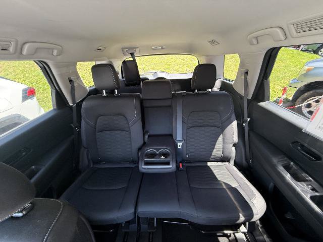 Used 2025 Nissan Pathfinder SV AWD/4WD image 6