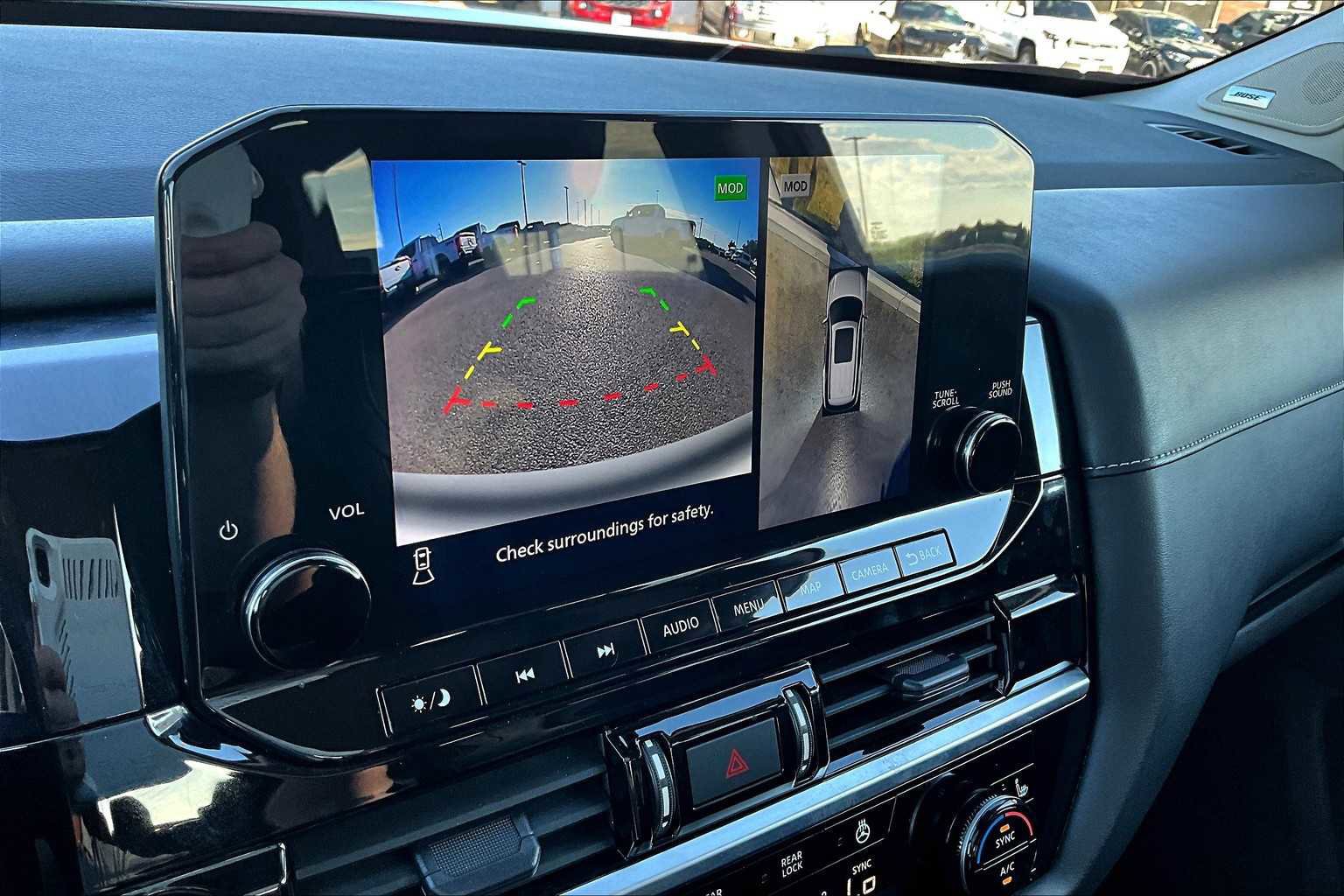 Used 2023 Nissan Pathfinder SL w/ SL Premium Package image 26