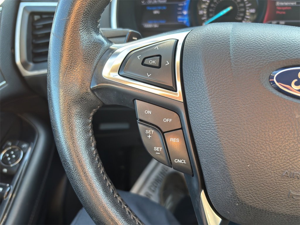 Certified 2017 Ford Edge SEL w/ Equipment Group 201A image 26