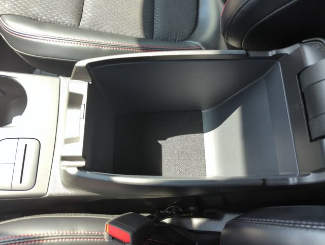 Certified 2025 Ford Escape ST-Line AWD/4WD image 45