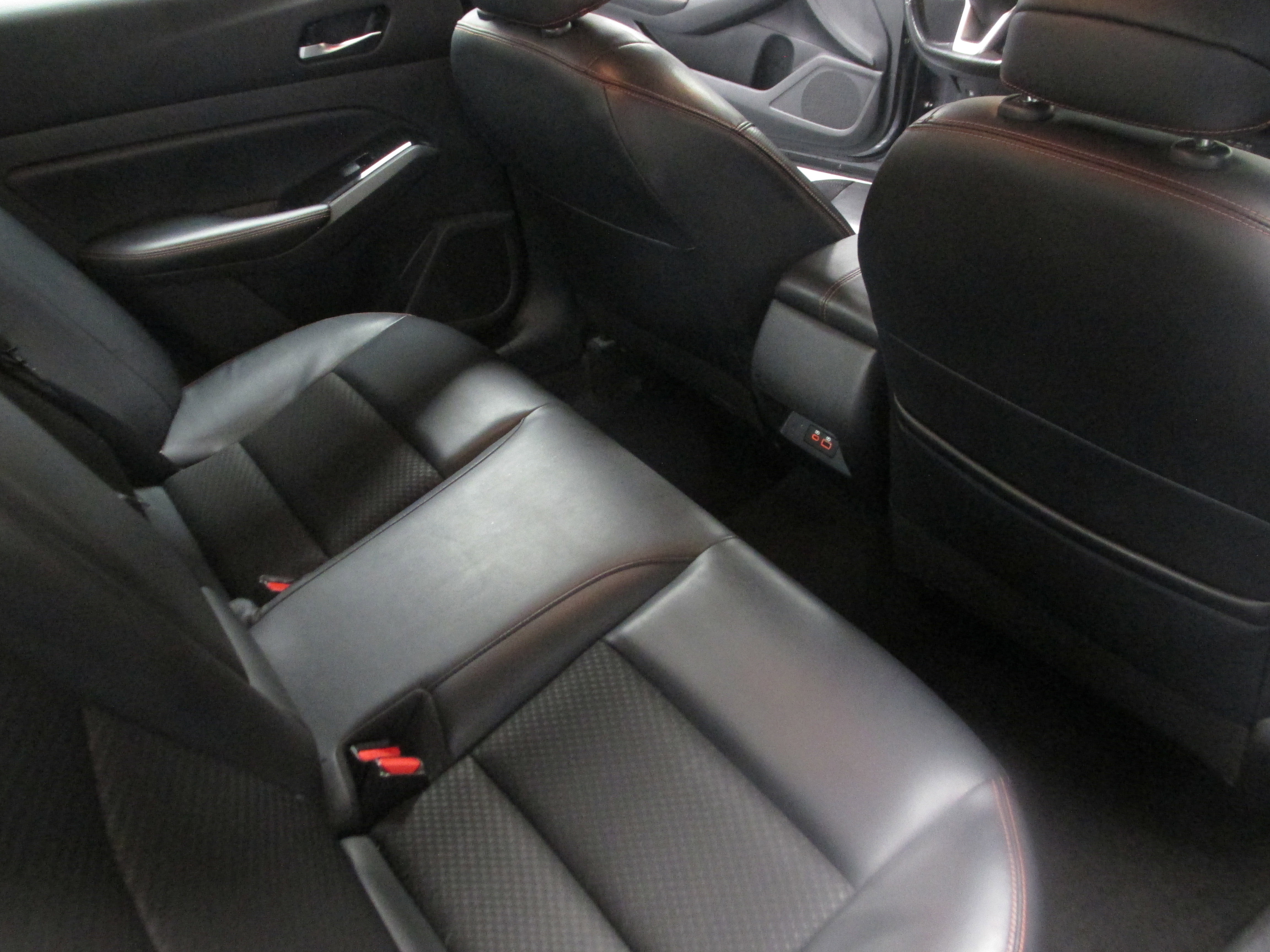 Used 2024 Nissan Altima 2.5 SR FWD image 26
