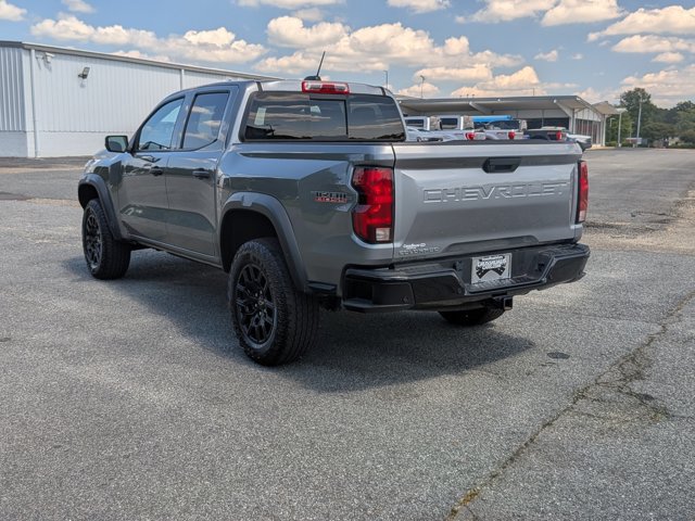Used 2024 Chevrolet Colorado Trail Boss w/ Advanced Trailering Package AWD/4WD image 6