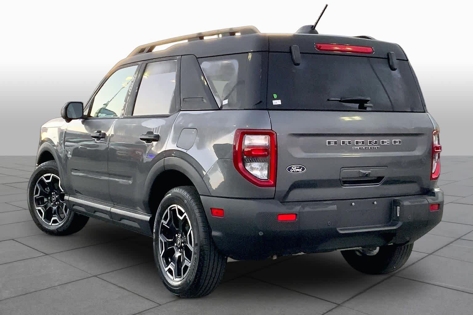 Certified 2026 Ford Bronco Sport Outer Banks w/ Outer Banks Tech Package+ AWD/4WD image 12