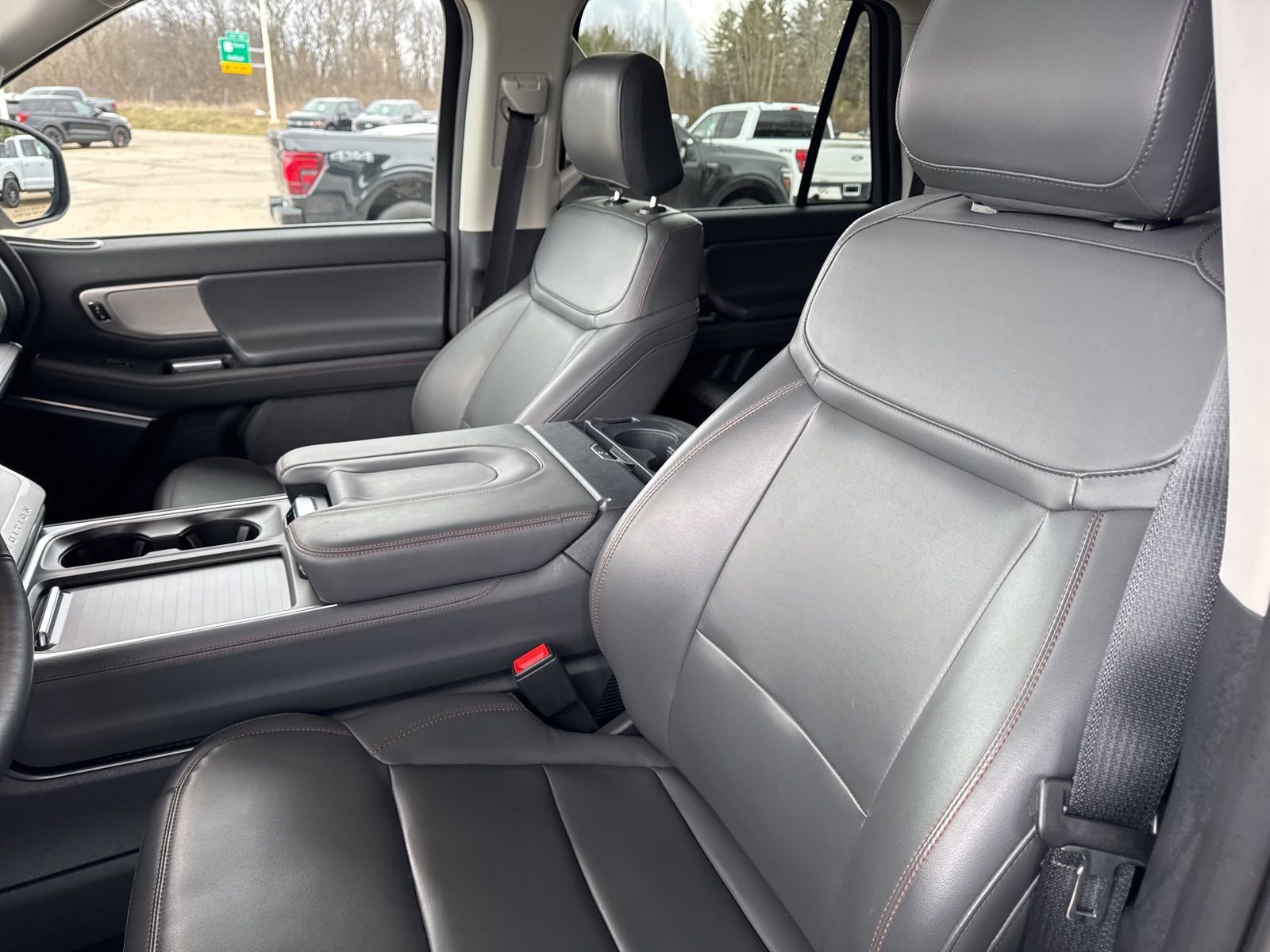 Certified 2025 Ford Expedition Max Active image 28