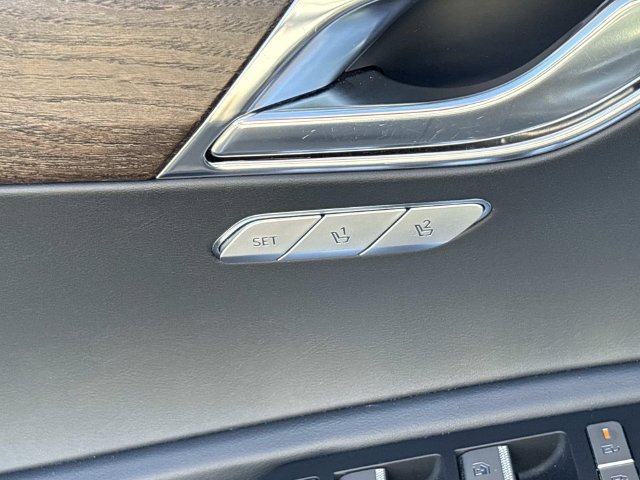 Used 2025 Genesis GV80 3.5T Advanced AWD/4WD image 25
