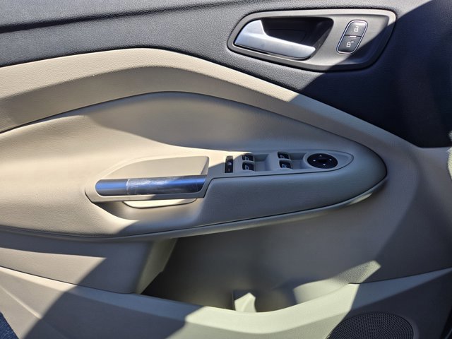 Certified 2017 Ford Escape SE w/ Equipment Group 201A image 21