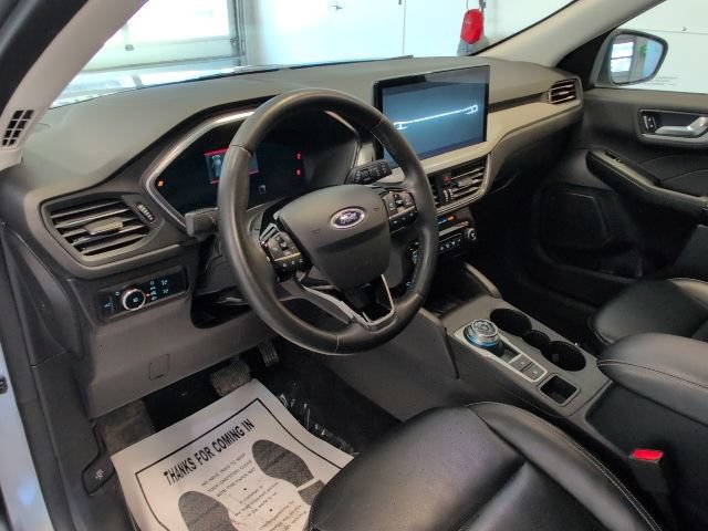 Certified 2023 Ford Escape Platinum AWD/4WD image 10