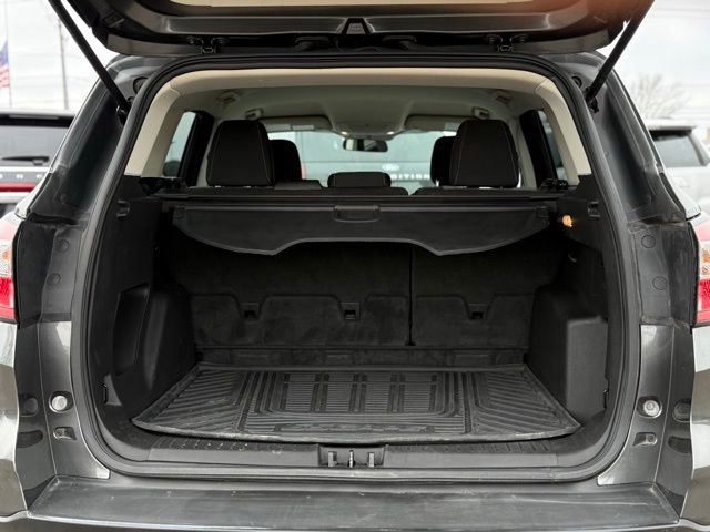 Certified 2018 Ford Escape SE w/ SE SYNC Package image 33