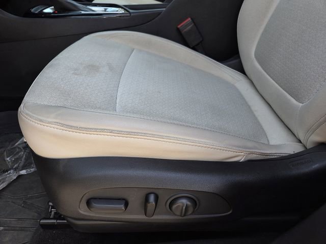 Used 2021 Buick Encore GX Select FWD image 13