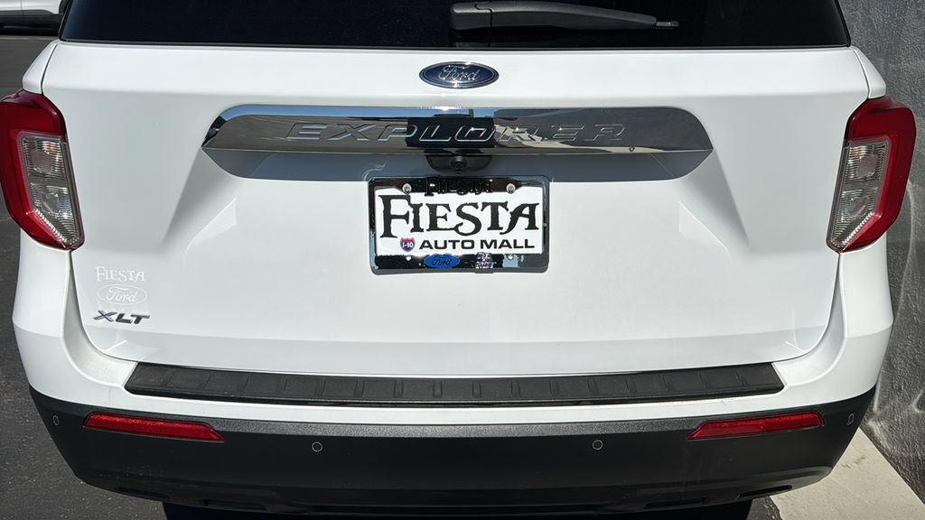 Certified 2020 Ford Explorer XLT RWD image 7