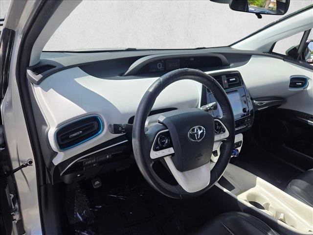 Used 2017 Toyota Prius Three FWD image 10