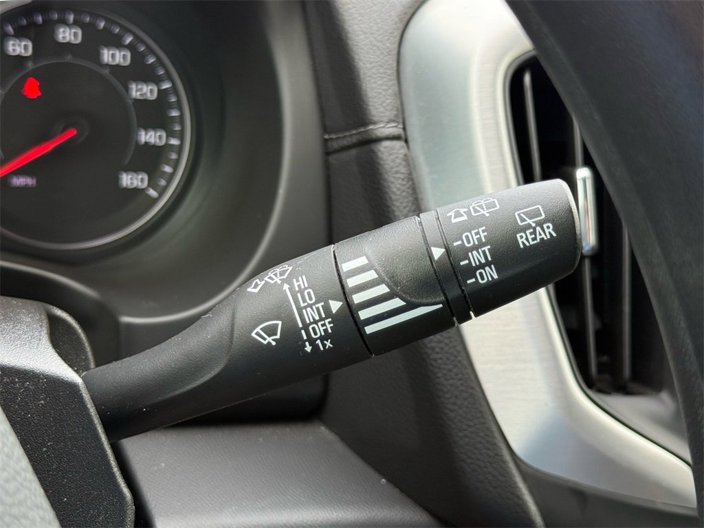 Used 2024 GMC Terrain SLE image 21