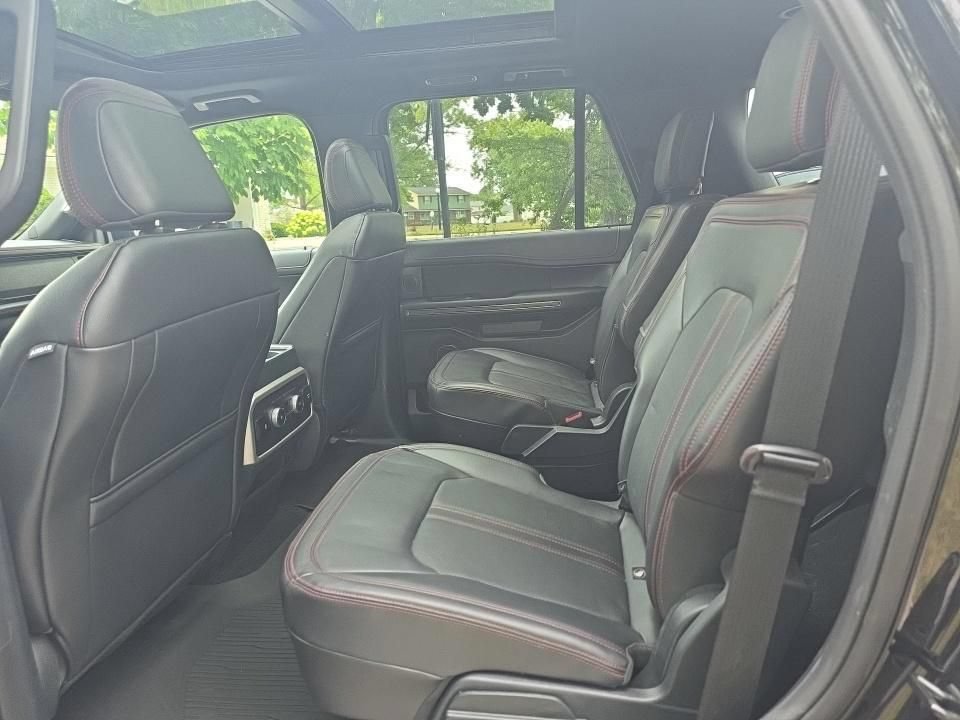 Certified 2023 Ford Expedition Limited AWD/4WD image 8