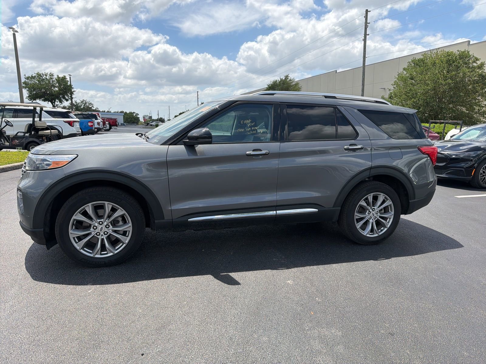 Certified 2023 Ford Explorer Limited w/ Limited Technology Package image 14