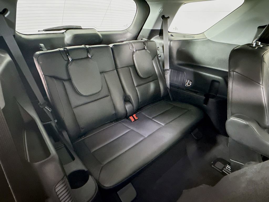 Certified 2023 Ford Explorer XLT w/ Equipment Group 202A image 28