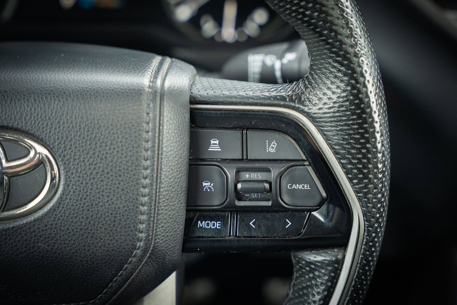 Used 2022 Toyota Tundra Limited w/ TRD Off-Road Package AWD/4WD image 42