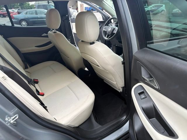 Used 2023 Buick Encore GX Preferred w/ Cold Weather Comfort Package FWD image 32