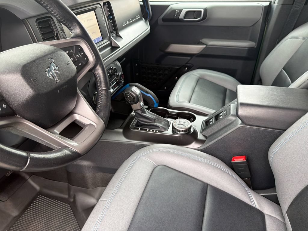Certified 2022 Ford Bronco Black Diamond AWD/4WD image 9